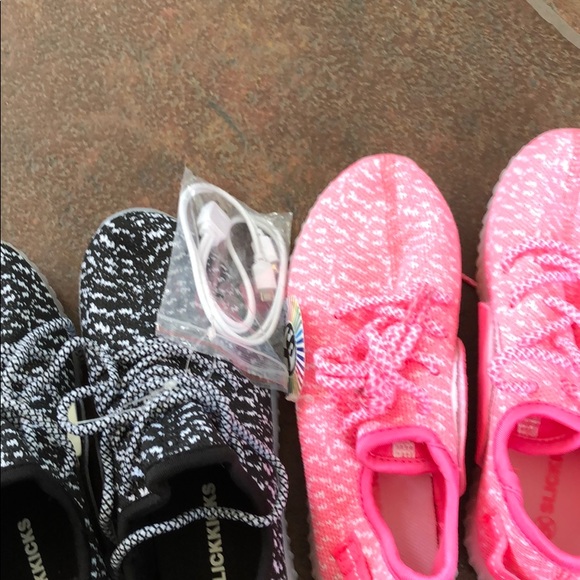 2 brand new pair of light up SLICKKICKS - Picture 3 of 3